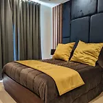 Domus Boutique