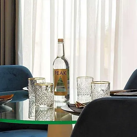 Domus Boutique Hotel 2*